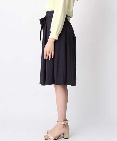 Andemiu（アンデミュウ）の「STYLEセレクトフレアスカート（スカート・ピンク/ベージュ/イエロー/ネイビー）」の16枚目の写真