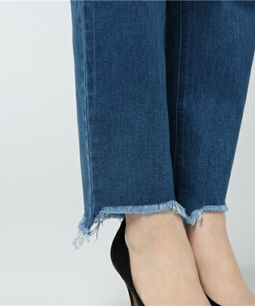 archives（アルシーヴ）の「フレイドヘムストレートデニムパンツ（デニムパンツ・レディース・ブラック/ロイヤルブルー・SMALL/MEDIUM）」の9枚目の写真