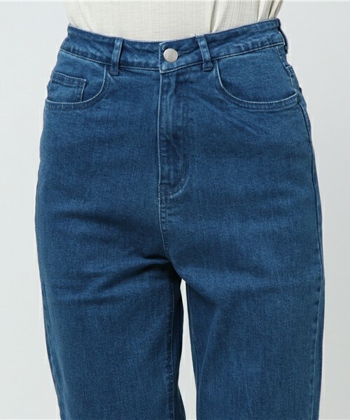 archives（アルシーヴ）の「フレイドヘムストレートデニムパンツ（デニムパンツ・レディース・ブラック/ロイヤルブルー・SMALL/MEDIUM）」の6枚目の写真