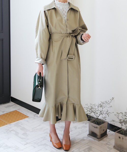 DHOLIC(ディーホリック)の「ベルトSETフレアヘムトレンチコート(トレンチコート・レディース・FREE)」の1枚目の写真