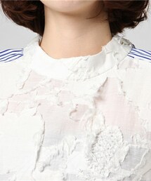 AKIRANAKA アキラナカ♡フリルブラウス AKIRA NAKA アキラナカ フラワー ブラウス - メルカリ