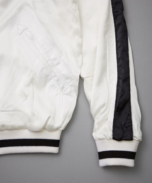 603（ロクマルサン）の「603 シルクスカジャン（ブルゾン・メンズ・ホワイト/ブラック/ブルー/ワイン・MEDIUM/LARGE）」の6枚目の写真