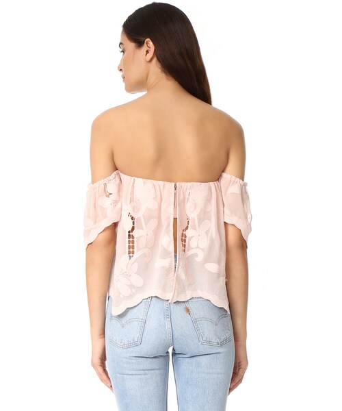 Lovers + Friends(ラヴァーズフレンズ)の「Lovers + Friends Lifes a Beach Top(トップス・レディース・Nude・XS/S/M/L)」の3枚目の写真