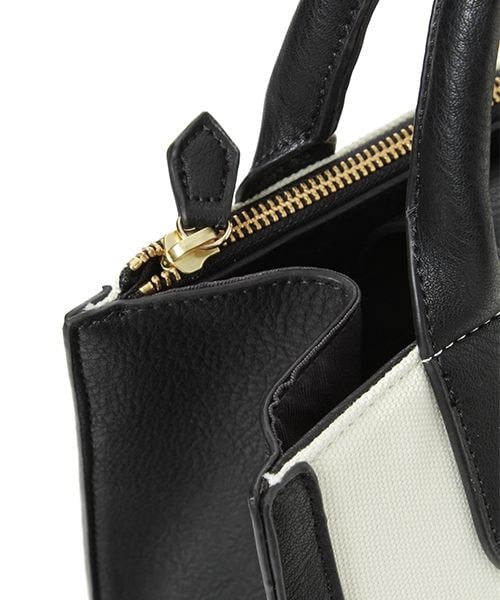 Andemiu（アンデミュウ）の「キャンバス／ＰＵミニトート（バッグ・ブラック/キャメル）」の10枚目の写真