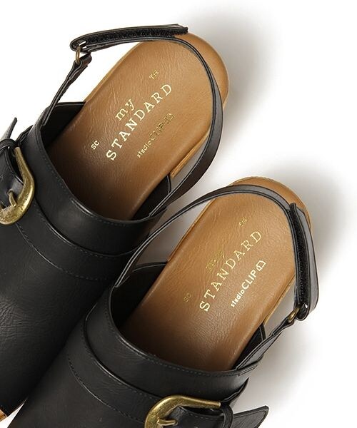 studio CLIP（スタディオクリップ）の「ストラップサボサンダル（シューズ・ブラック/アイボリー/ダークブラウン）」の16枚目の写真