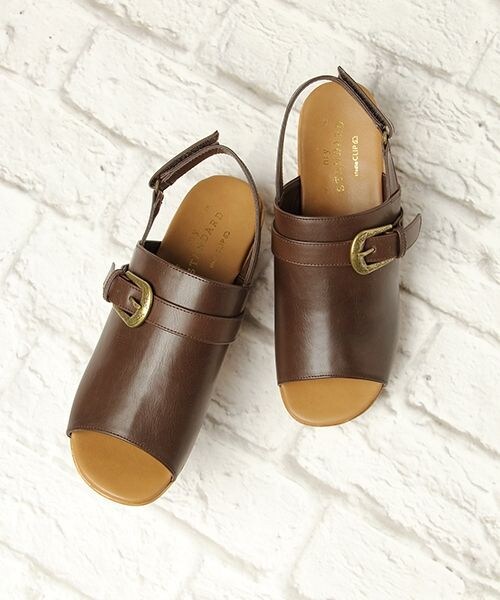 studio CLIP（スタディオクリップ）の「ストラップサボサンダル（シューズ・ブラック/アイボリー/ダークブラウン）」の2枚目の写真