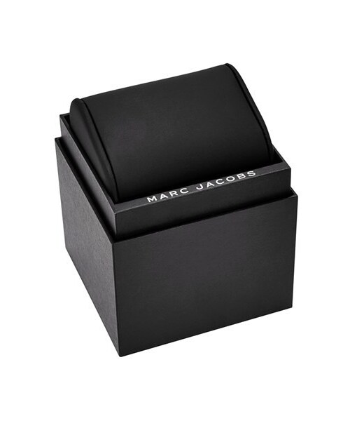 MARC JACOBS(マークジェイコブス)の「Women's Marc Jacobs 'Betty' Bracelet Watch, 36Mm(アナログ腕時計・レディース・Metallic・One Size)」の4枚目の写真