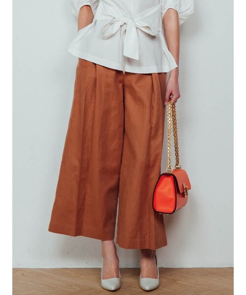 LAGUNAMOON（ラグナムーン）の「リネン simpleタックワイドパンツ（パンツ・レディース・ブラック/ブラウン）」の3枚目の写真