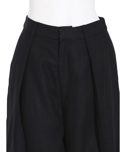 LAGUNAMOON（ラグナムーン）の「リネン simpleタックワイドパンツ（パンツ・レディース・ブラック/ブラウン）」の9枚目の写真