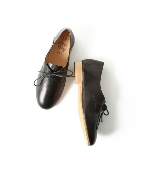 studio CLIP(スタディオクリップ)の「レザーレースアップシューズ(シューズ・ホワイト/ブラック)」の3枚目の写真