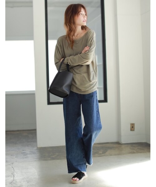 Re:EDIT（リエディ）の「【先行予約受注】[メール便送料無料]オーバーサイズベーシックカットソー[リエディオリジナル][2017春夏新作][2017SS展示会]（トップス・レディース・ブラック/ホワイト/サンドベージュ/ペールピンク/オリーブカーキ/ホワイト×ブラック/ブラック×ホワイト・M/L）」の5枚目の写真