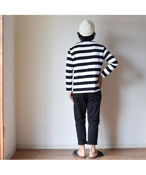 SAINT JAMES（セントジェームス）の「SAINTJAMES  OUESSANT  WIDE BORDER NEIGE×NOIR ウエッソン ワイドボーダーホワイト×ブラック【正規取り扱い品】（Tシャツ/カットソー・メンズ・その他）」の4枚目の写真