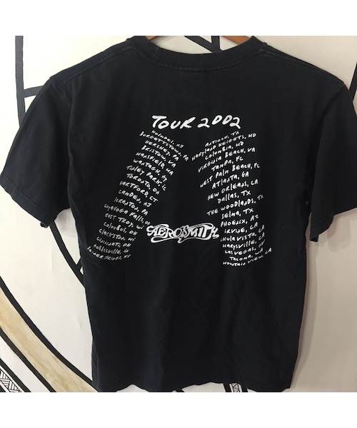 キュウリガン(キュウリガン)の「【00s】AEROSMITH 2002 ツアーバンドTシャツ(Tシャツ/カットソー・メンズ・その他)」の3枚目の写真