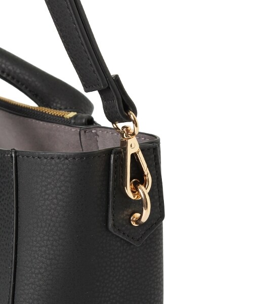 Andemiu（アンデミュウ）の「ベルトハンドル２ＷＡＹトート（バッグ・ホワイト/ブラック/ベージュ/イエロー/ブルー）」の15枚目の写真