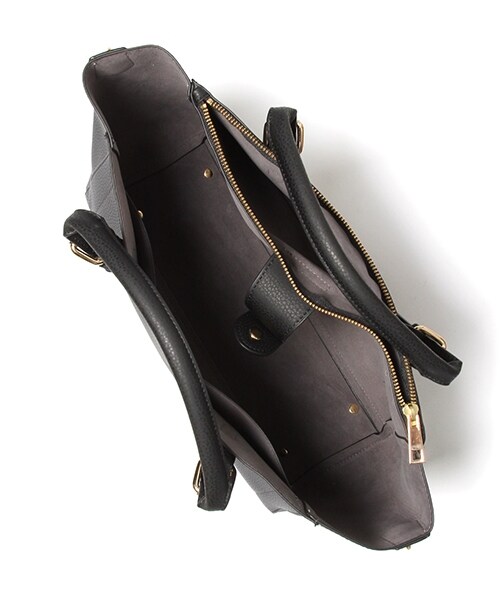 Andemiu（アンデミュウ）の「ベルトハンドル２ＷＡＹトート（バッグ・ホワイト/ブラック/ベージュ/イエロー/ブルー）」の17枚目の写真