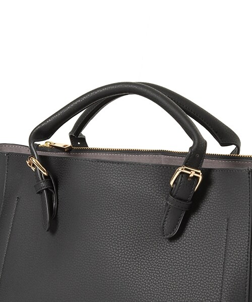 Andemiu（アンデミュウ）の「ベルトハンドル２ＷＡＹトート（バッグ・ホワイト/ブラック/ベージュ/イエロー/ブルー）」の13枚目の写真