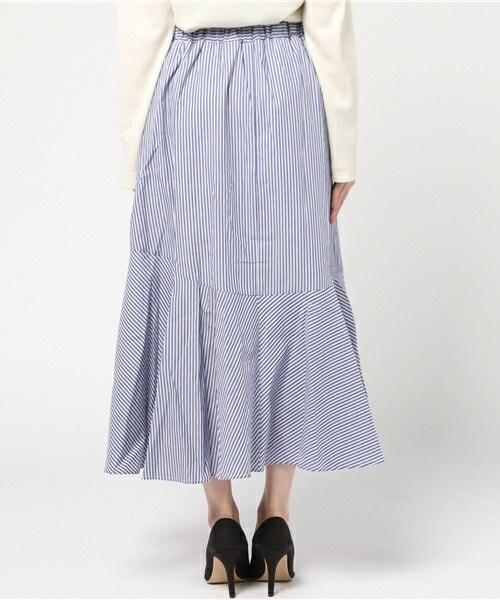 actuel（アクチュエル）の「先染めストライプマキシスカート（スカート・レディース・ブルー/サックスブルー・FREE）」の5枚目の写真