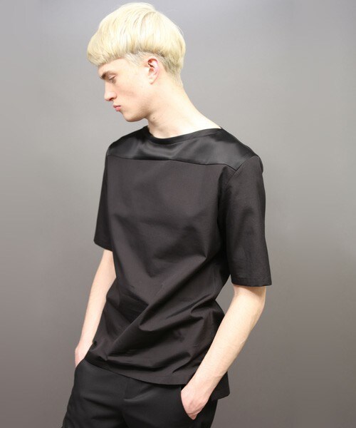 ato（アトウ）の「100/2 BROADCLOTH×SATIN BOAT NECK T（Tシャツ/カットソー・メンズ・ホワイト/ブラック/ネイビー・44/46/48）」の2枚目の写真