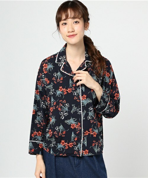 archives（アルシーヴ）の「配色パイピングシャツ（シャツ/ブラウス・レディース・ブラック/ネイビー/マスタード・MEDIUM）」の2枚目の写真