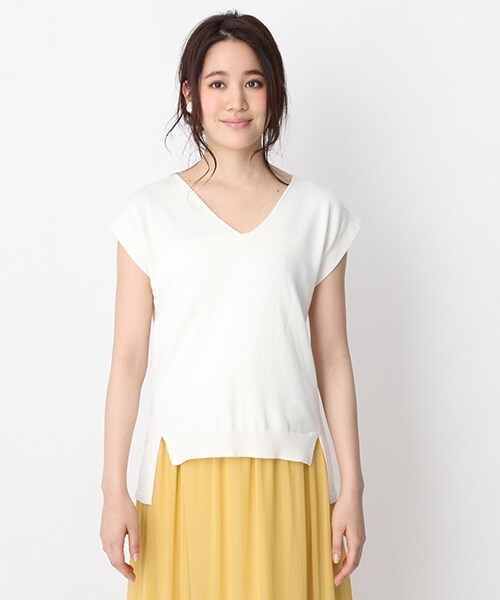 Andemiu（アンデミュウ）の「ベルトツキVネックニット（トップス・ホワイト/ネイビー）」の13枚目の写真