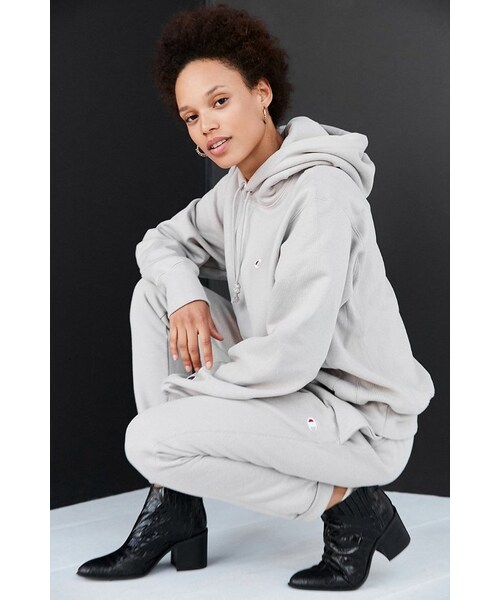 Champion（チャンピオン）の「Champion + UO Reverse Weave Jogger Pant（その他パンツ・レディース・Gray/Red・XS/S/M）」の11枚目の写真