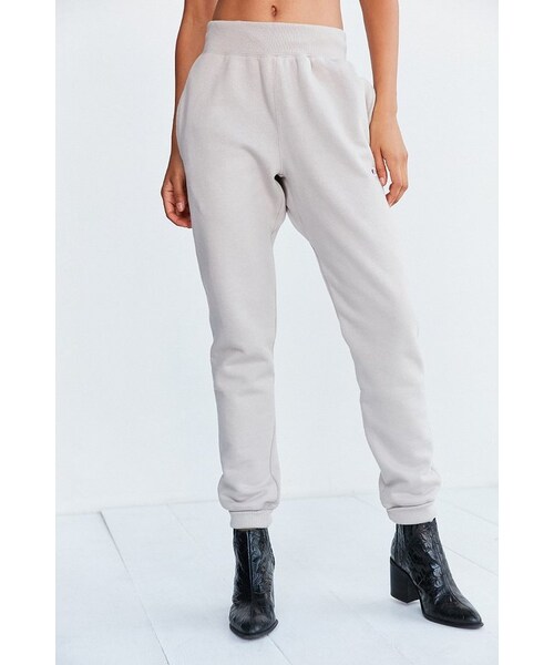 Champion（チャンピオン）の「Champion + UO Reverse Weave Jogger Pant（その他パンツ・レディース・Gray/Red・XS/S/M）」の12枚目の写真