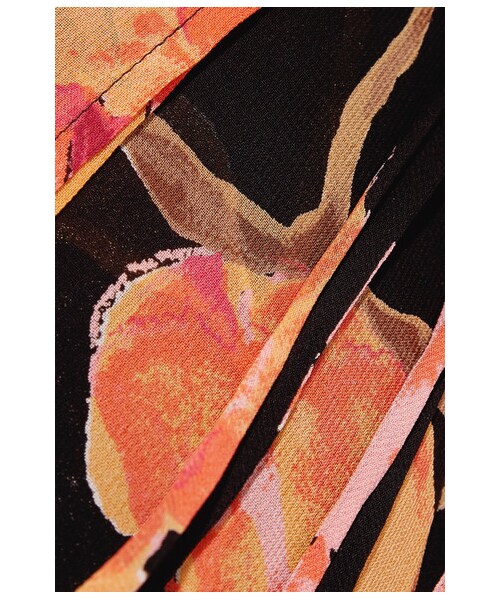 The Reformation（ザ リフォメーション）の「Reformation - Floral-print Georgette Wrap Mini Dress - Black（ワンピース・レディース・black・x small）」の2枚目の写真