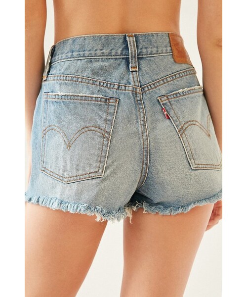Levi's（リーバイス）の「Levi's Levi's Frayed Wedgie Short（その他パンツ・レディース・Blue・24/25/26/27/28/29/30/32）」の3枚目の写真