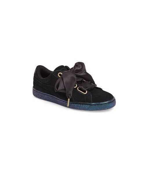 PUMA(プーマ)の「Women's Puma Suede - Heart Sneaker(スニーカー・レディース・Black/Blue/Pink/Purple・7.5 M/8 M/8.5 M/9 M)」の1枚目の写真