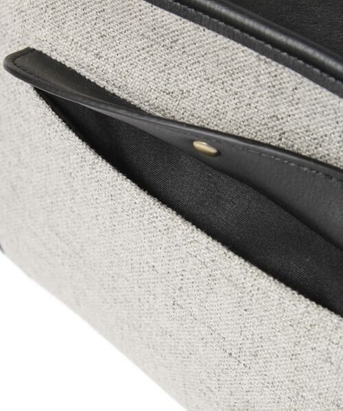studio CLIP（スタディオクリップ）の「2WAY生地コンビショルダーバッグ（バッグ・ブラック/キャメル）」の12枚目の写真