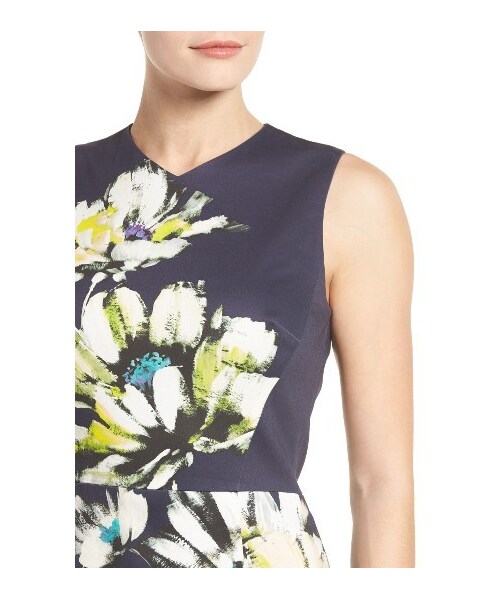 Maggy London マギーロンドン レディース 女性用 ファッション ドレス Pleated Midi Dress with Belt and Buckle - Navy Maggy London マギーロンドン レディース 女性用 ファッション ドレス