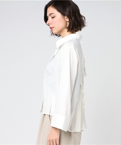 archives（アルシーヴ）の「バックリボンシャツ（シャツ/ブラウス・レディース・オフホワイト/ブラック/グレー・MEDIUM）」の5枚目の写真