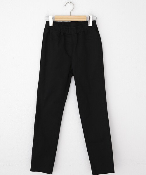 DHOLIC（ディーホリック）の「ウエストゴムカットオフスキニーパンツ（その他パンツ・レディース・S/M/L）」の3枚目の写真