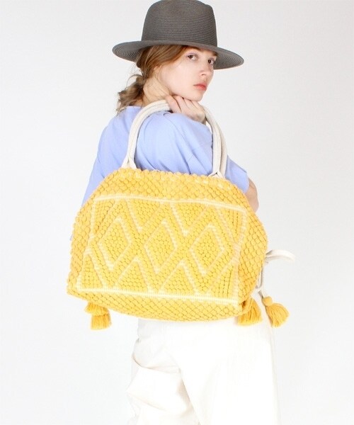 RNA-N（アールエヌエーエヌ）の「INDIAジャガードBag（バッグ・レディース・ブラック/キナリ/イエロー・F）」の10枚目の写真