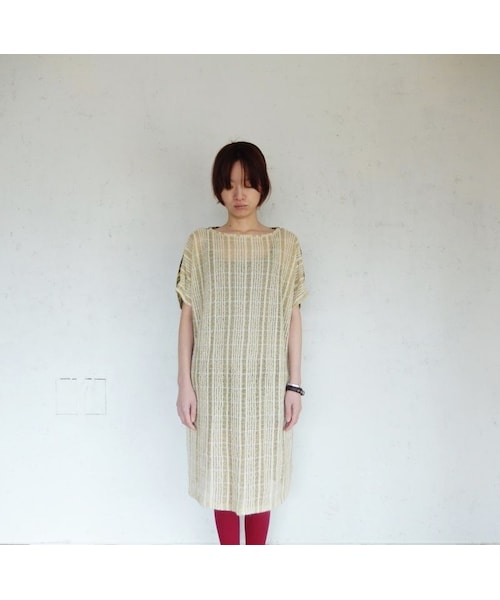 takuroh shirafuji（タクロウシラフジ）の「takuroh shirafuji x trico1947 [Tonepiece:Beige]（ワンピース・レディース・その他）」の2枚目の写真