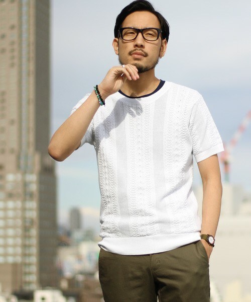ESSENTIAL GARMENT MEN'S BIGI（エッセンシャルガーメントメンズビギ）の「クルーネック ケーブルニット（半袖）/コットン セーター（ニット/セーター・メンズ・ホワイト/ネイビー/ターコイズブルー・S/M/L）」の4枚目の写真