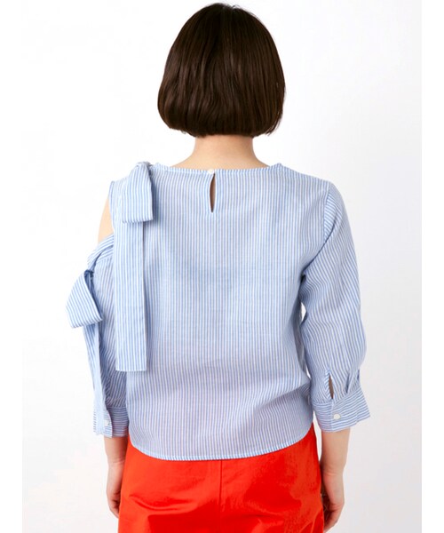 w closet（ダブルクローゼット）の「ストライプ肩リボンプルオーバー（トップス・レディース・サックス/ブラック・FREE）」の5枚目の写真