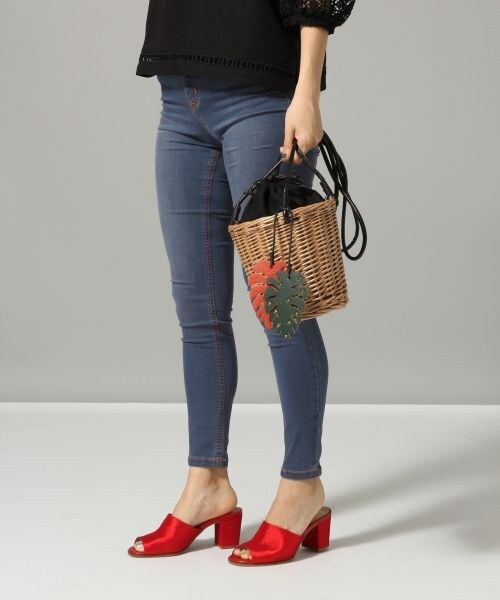 JEANASIS（ジーナシス）の「ウィローバケツトート（バッグ・ベージュ()/ブラウン()）」の7枚目の写真