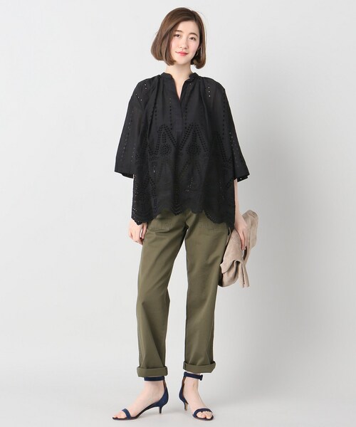 Spick & Span(スピックアンドスパン)の「カットワークブラウス(トップス・ブラック/フリー/-)」の3枚目の写真