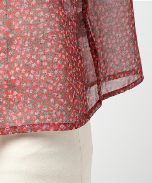 archives（アルシーヴ）の「小花柄ボリュームスリーブブラウス（シャツ/ブラウス・レディース・オフホワイト/ブラック/レッド・MEDIUM）」の9枚目の写真