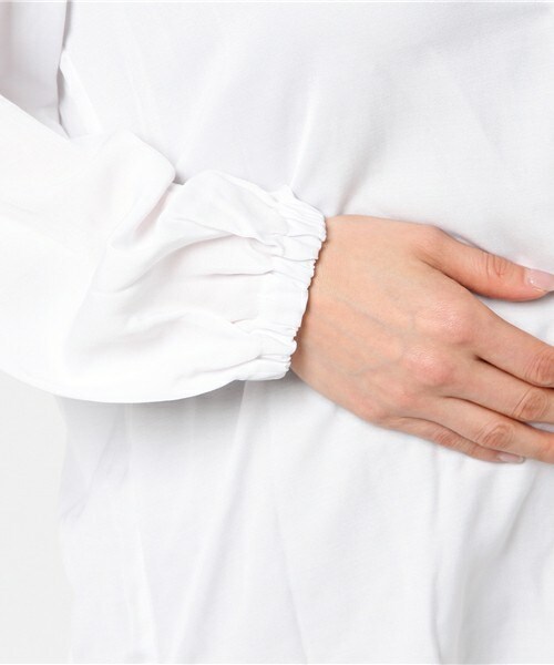 Doux archives（ドゥアルシーヴ）の「抜け感ブラウス（シャツ/ブラウス・レディース・ホワイト/ネイビー/サックスブルー・MEDIUM）」の8枚目の写真