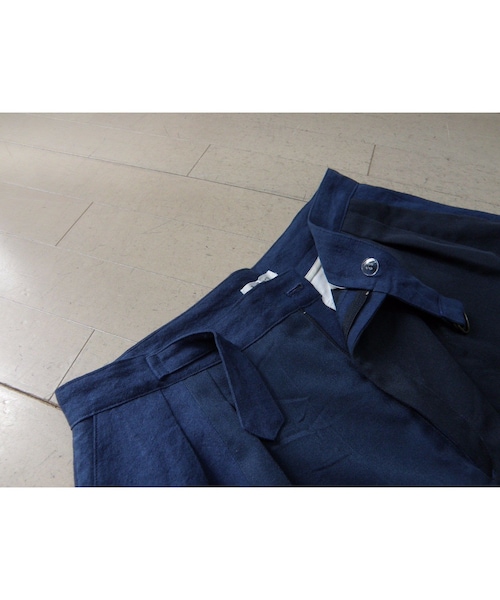 YEAH RIGHT!!（イェーライト）の「YEAH RIGHT!!　CHINO WIDE TUCK SHORTS（その他パンツ・メンズ・その他）」の6枚目の写真