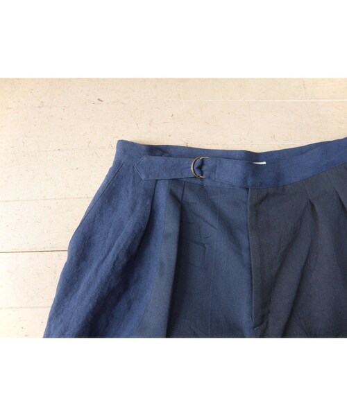 YEAH RIGHT!!（イェーライト）の「YEAH RIGHT!!　CHINO WIDE TUCK SHORTS（その他パンツ・メンズ・その他）」の4枚目の写真