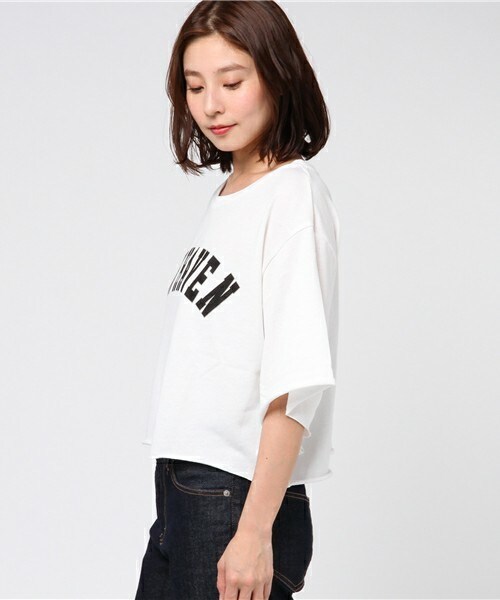 archives（アルシーヴ）の「ミニ裏毛ショートロゴTシャツ（Tシャツ/カットソー・レディース・オフホワイト/ブラック/シルバーグレー・MEDIUM）」の5枚目の写真