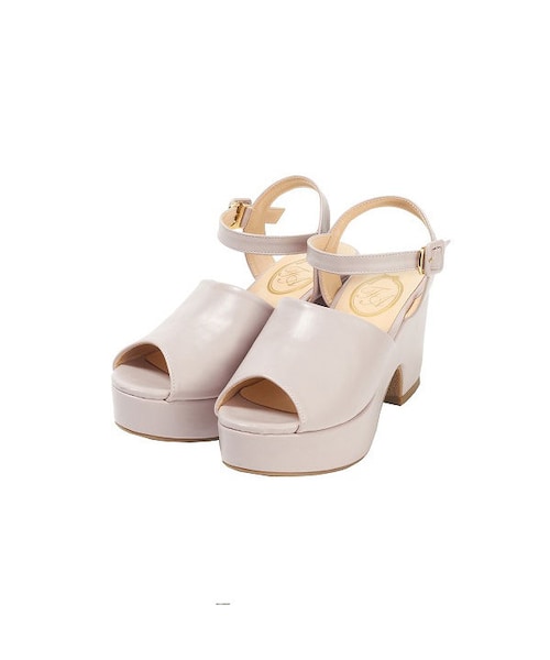 F i.n.t(フィント)の「プラットフォームサンダル/F&A(サンダル・レディース・その他)」の1枚目の写真