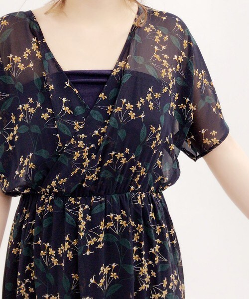 Cheek（チーク）の「シフォンカシュクールワンピース（ワンピース・レディース・オフホワイト/ネイビー/イエロー・MEDIUM）」の6枚目の写真