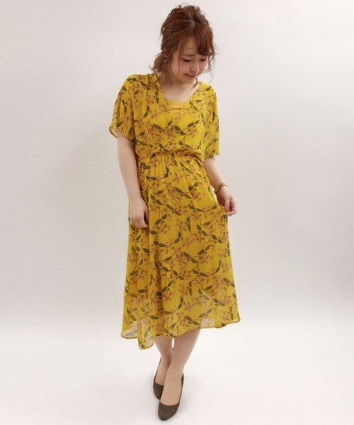 Cheek（チーク）の「シフォンカシュクールワンピース（ワンピース・レディース・オフホワイト/ネイビー/イエロー・MEDIUM）」の3枚目の写真