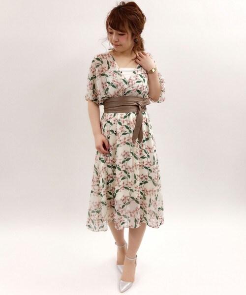 Cheek（チーク）の「シフォンカシュクールワンピース（ワンピース・レディース・オフホワイト/ネイビー/イエロー・MEDIUM）」の2枚目の写真