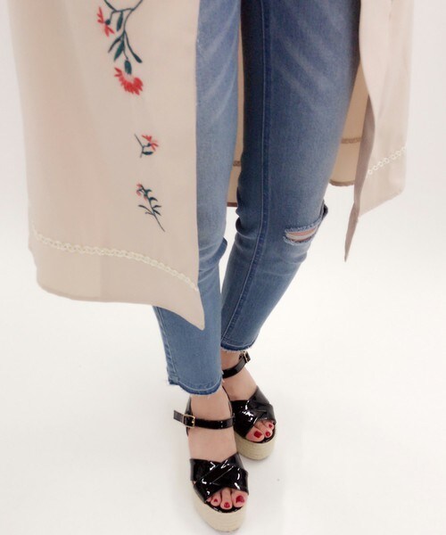 archives（アルシーヴ）の「刺繍ガウン着流しコート（その他アウター・レディース・ブラック/シルバーグレー/ベージュ・MEDIUM）」の10枚目の写真