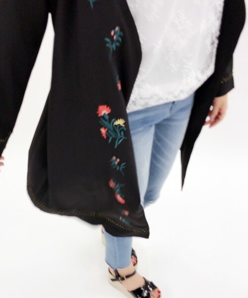 archives（アルシーヴ）の「刺繍ガウン着流しコート（その他アウター・レディース・ブラック/シルバーグレー/ベージュ・MEDIUM）」の14枚目の写真